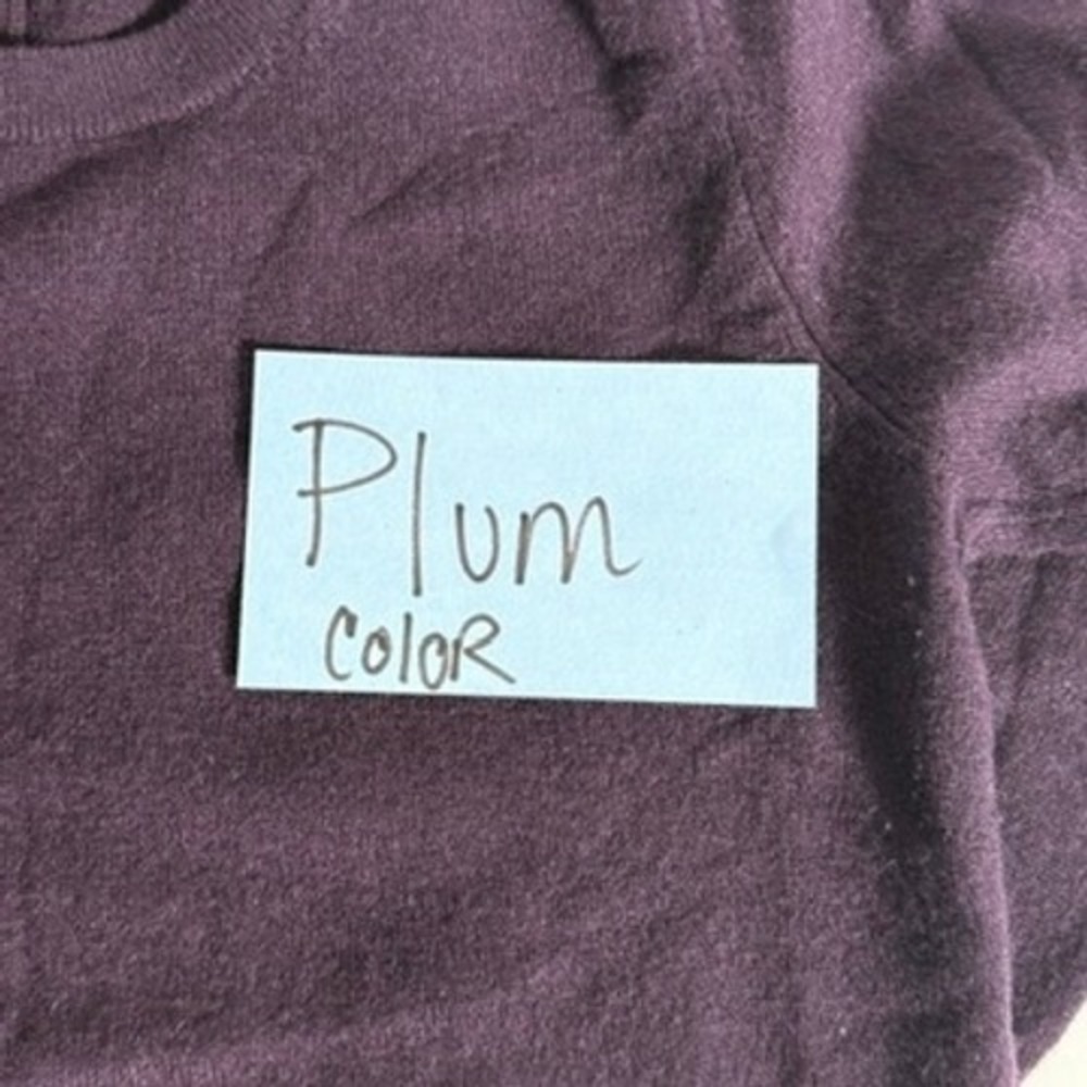 Club Monaco Plum Purple 100% Cashmere Bell Sleeve Button Back Sweater Womens Med - Picture 7 of 10